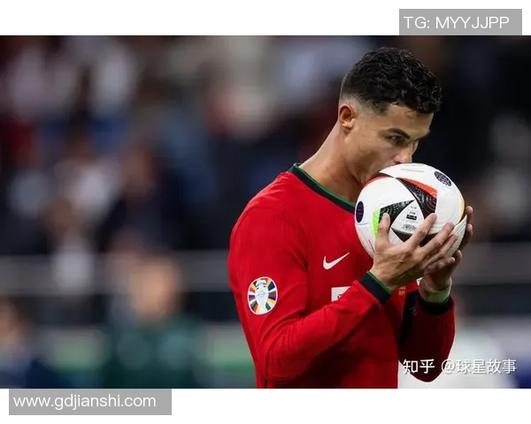 足球球星的巅峰对决 谁将成为未来十年足坛的绝对领袖